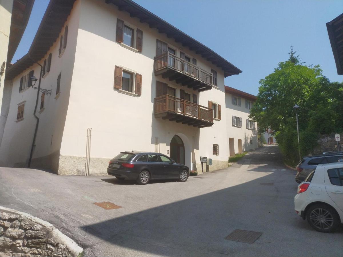 Appartamento Toma Mihaela Tres Esterno foto
